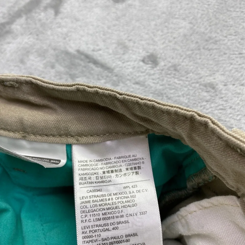 Levi's Khaki Pants Slim Fit Stretch Men Size 32 Fits 30
